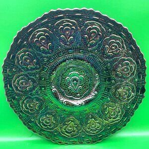 VTG 70s Fenton Carnival Glass 9" Plate Amethyst Persian Medallion Bearded Berry